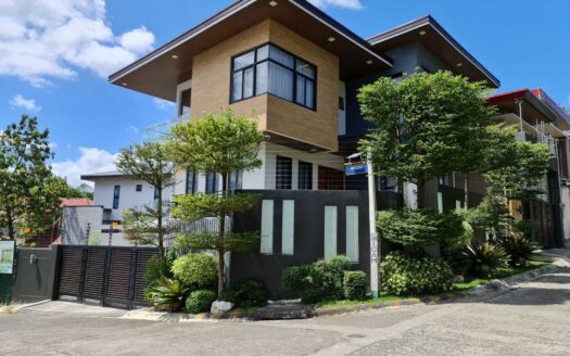 Spacious Fully-Furnished 4-Bedroom House in Filinvest Heights, Quezon City | 400sqm Lot | ₱38M